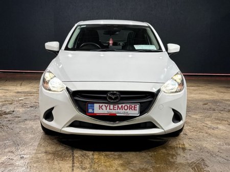 2018 Mazda Demio 1.3L SKYACTIV AUTOMATIC - MULTI FUNCTION STEERING WHEEL - HEATING / AC CONTROLS €12,950 thumbnail