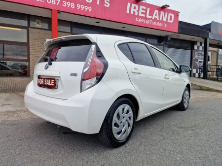 2017 Toyota Aqua - photo 7
