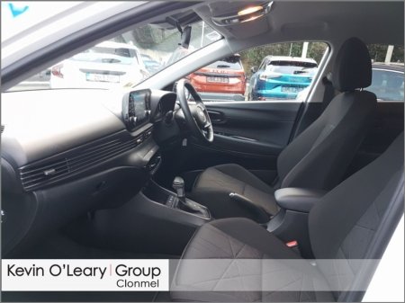 2022 Hyundai Bayon Executive 1.0 Petrol Auto €20,995