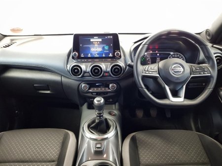 2022 Nissan Juke - view 2