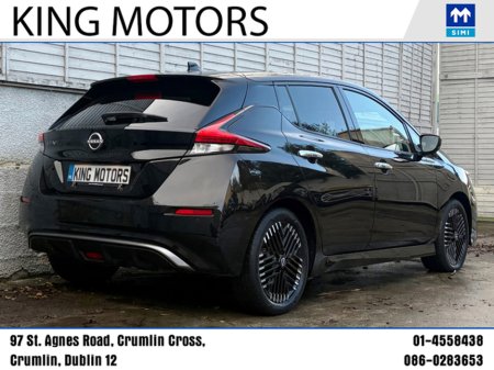 2022 Nissan Leaf - thumbnail 3