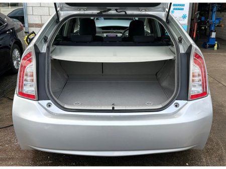 2013 Toyota Prius - thumbnail 7