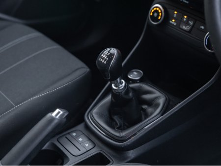 2020 Ford Fiesta TREND 1.5 TD 85PS M6 3DR 2DR €9,950 thumbnail