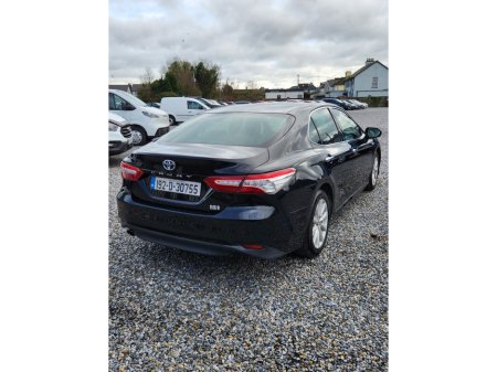 2019 Toyota Camry 2.5 Camry Hybrid €21,950 thumbnail