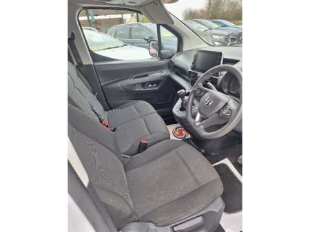 2021 Vauxhall Combo - thumbnail 9
