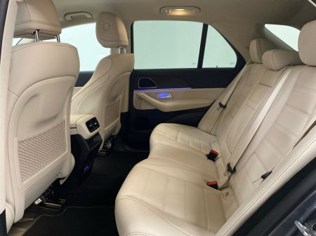 2026 Mercedes-Benz GLE Class GLE 400e 4MATIC SPORT EDITION €110,326 thumbnail
