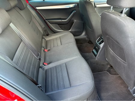 2019 Skoda Octavia AMBITION 1.6 TDI 115HP 4DR €16,950 thumbnail