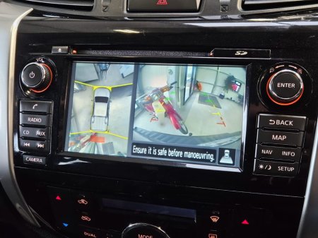 2019 Nissan Navara - thumbnail 16