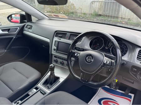 2016 Volkswagen Golf - thumbnail 5