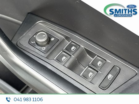 2023 Volkswagen T-Roc STYLE 1.5TSI 150HP €32,950 thumbnail