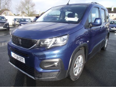 2019 Peugeot Rifter ALLURE 1.5 HDI 100PS 5DR MPV €17,950 thumbnail