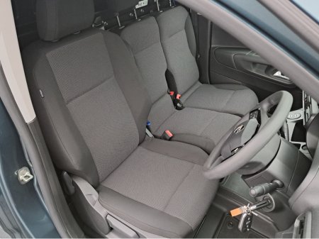 2026 Opel Combo SPORTIVE L1H1 1.5TD 100BHP **TOP SPEC** thumbnail