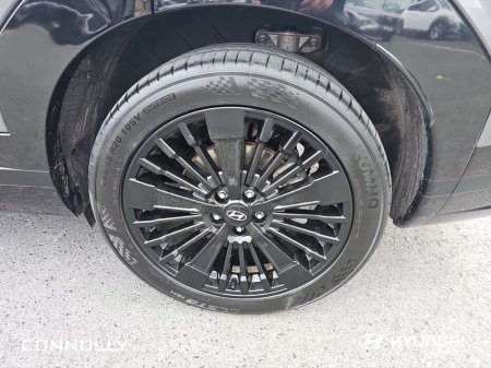 2024 Hyundai Santa Fe 1.6 PHEV 4WD Calligraphy - €644 p/m €62,950 thumbnail