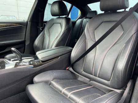 2018 BMW 5 Series - thumbnail 6