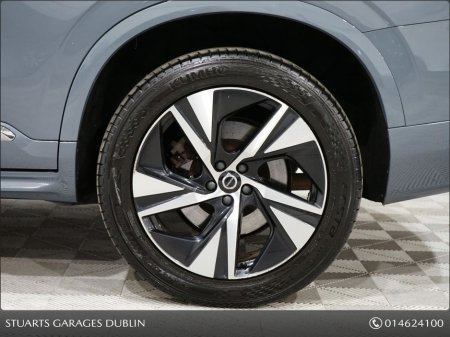 2023 Volvo XC90 - thumbnail 9