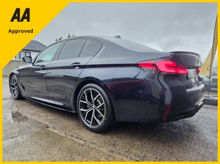2021 BMW 5 Series 520D * M-SPORT * PERFORMANCE PACK €30,995 thumbnail