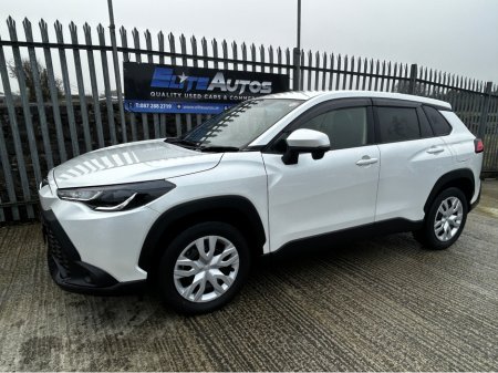 2022 Toyota Corolla Cross Self Charging Hybrid €29,995 thumbnail