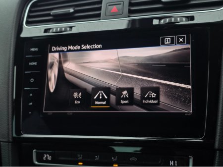 2019 Volkswagen Golf 1.4 TSI  VIRTUAL CLOCKS  REVERSE CAMERA - NAVIGATION - CARPLAY - ANDROID AUTO-   - DISCOVER PRO €18,950 thumbnail