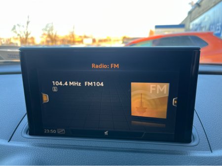 2020 Audi A3 S-LINE HATCHBACK AUTOMATIC 1.4 PETROL //ONLY 5653 MILES//HIGH SPEC//HEATED HALF LEATHER SEATS//KEYLESS ENTRY//REVERSE CAMERA//BLIND SPOT WARNING//CARPLAY// €25,950 thumbnail