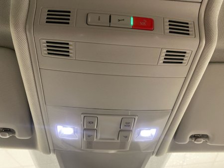 2024 Volkswagen Tiguan - thumbnail 15