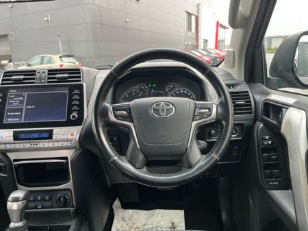 2021 Toyota Landcruiser LANDCRUISER LWB COMMERCIAL AUTO €43,950 thumbnail