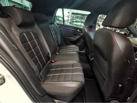 2016 Volkswagen Golf GTI Clubsport Street Edition//LOW KMs €25,950 thumbnail