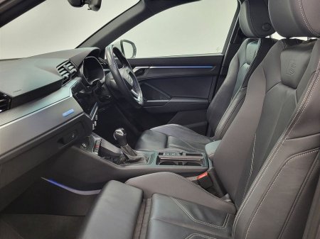 2024 Audi Q3 45 TFSI E S Tronic S line €43,975 thumbnail