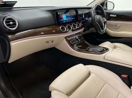 2021 Mercedes-Benz E Class - thumbnail 6