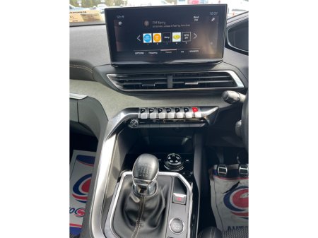 2022 Peugeot 3008 - thumbnail 11