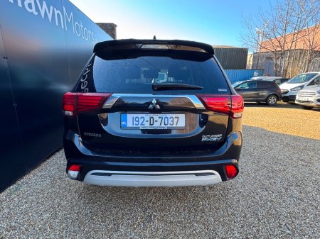 2019 Mitsubishi Outlander - thumbnail 4