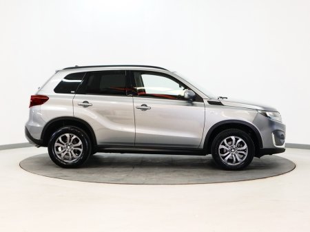 2023 Suzuki Vitara - photo 2