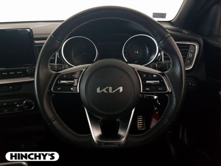 2025 Kia Ceed - thumbnail 15