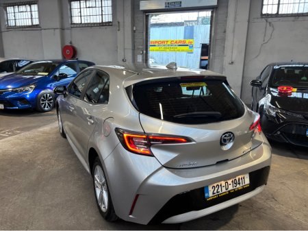 2022 Toyota Corolla LUNA H/B 4DR AUTO HYBRID €18,499 thumbnail