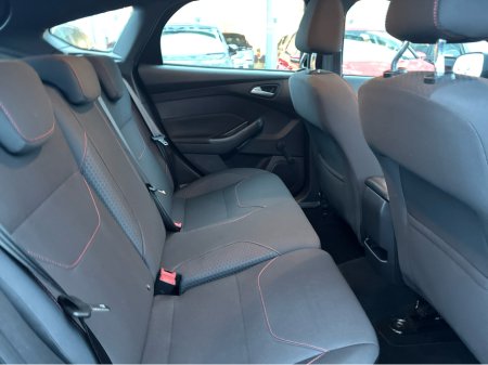 2018 Ford Focus 1.0 ST-LINE ECOBOOST 140 140PS 5DR T €14,950 thumbnail