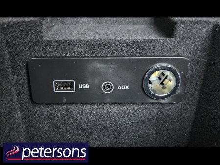 2015 Jaguar XE 2.0L 14D ADJ200 PRESTIGE 4DR AUTOMATIC €12,950 thumbnail