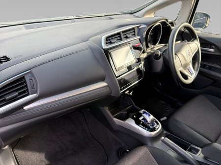 2016 Honda Fit - thumbnail 9