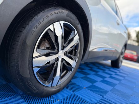 2020 Peugeot 3008 - thumbnail 10