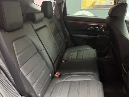 2018 Honda CR-V €24950 2018 HONDA CR-V EX HYBRID MASTERPIECE 2.0 / CRUISE CONTROL / REVERSE CAMERA / ELECTRIC MEMORY & HEATED SEATS / PADDLE SHIFTERS / PANORAMIC SUNROOF €24,950 thumbnail