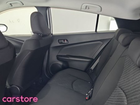 2017 Toyota Prius - thumbnail 13