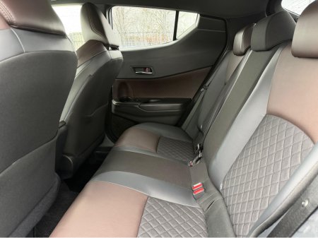 2018 Toyota C-HR (181) 1.8 HYBRID SPORT AUTO €20,450 thumbnail