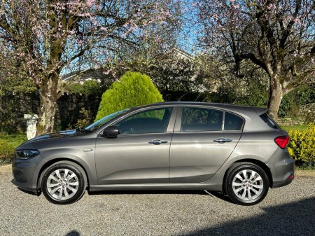 2017 Fiat Tipo - thumbnail 5