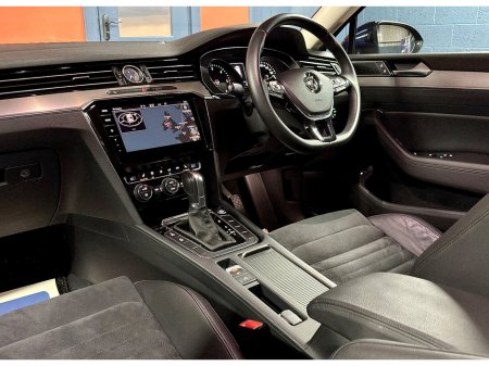 2018 Volkswagen Passat 2.0 TDI 150HP Highline 18/19 €23,450
