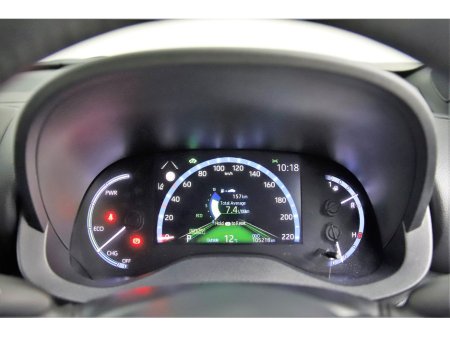 2022 Toyota Yaris Cross - thumbnail 18