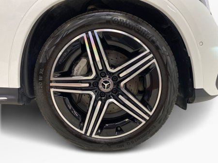 2025 Mercedes-Benz GLC Class - thumbnail 7