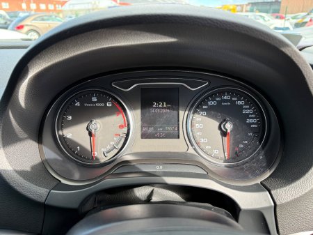 2014 Audi A3 - thumbnail 4