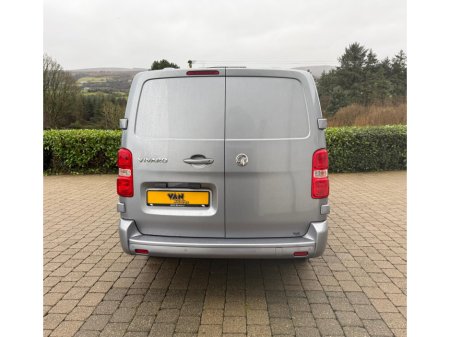 2022 Vauxhall Vivaro SPORTIVE LWB 120BHP €16,995 thumbnail