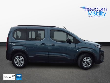 2024 Peugeot Rifter - thumbnail 4