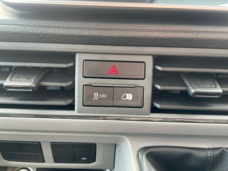 2025 Volkswagen Crafter  €39,975 thumbnail