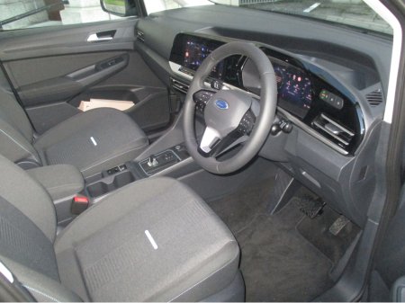 2025 Ford Grand Tourneo Connect 2.0 TDCI AUTO WHEELCHAIR TAXI €69,000