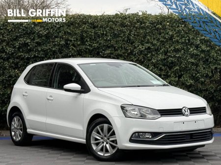 2015 Volkswagen Polo - thumbnail 1